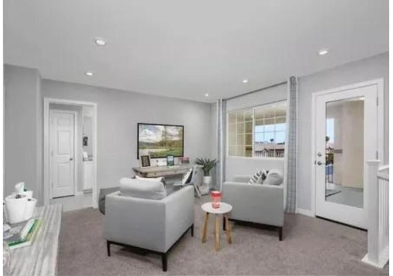 Lovely Comfortable Home To Enjoy, ラスベガス エクステリア 写真